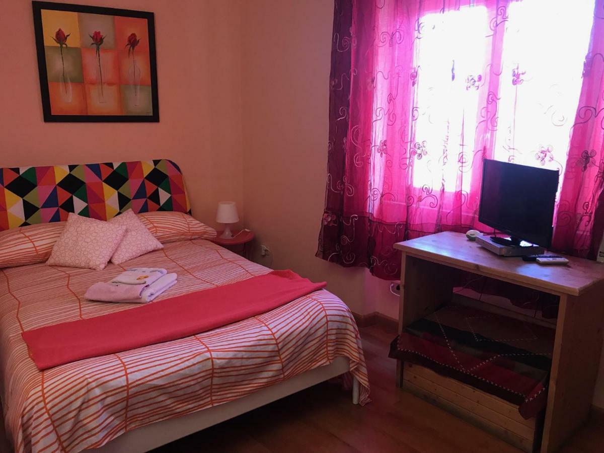 Bed and Breakfast I Colori Di Sara à Catane Extérieur photo