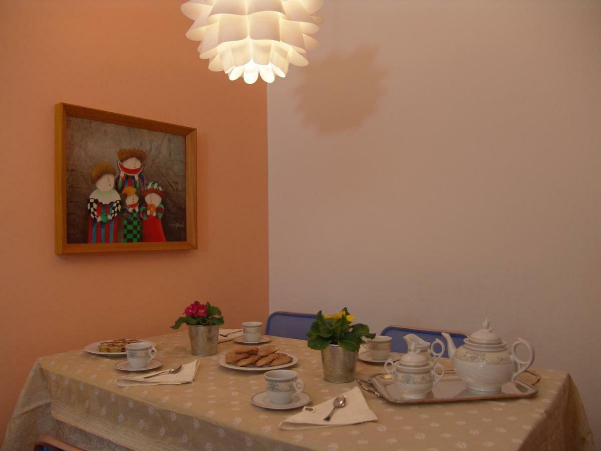 Bed and Breakfast I Colori Di Sara à Catane Extérieur photo